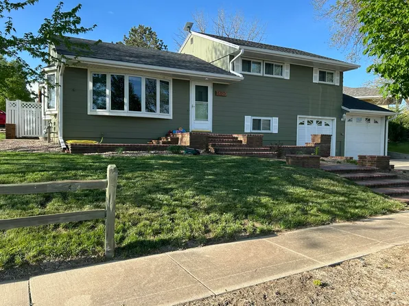 1600 E Cabot St, Pierre, SD 57501