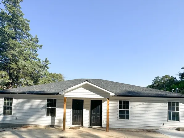 304 Parris St SE #B, Jacksonville, AL 36265