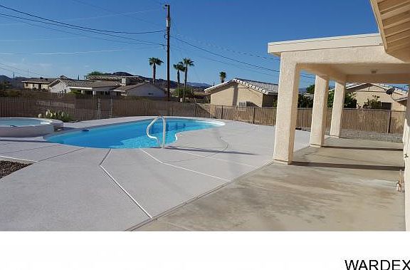 4th image of 3270 Thunderhead Dr