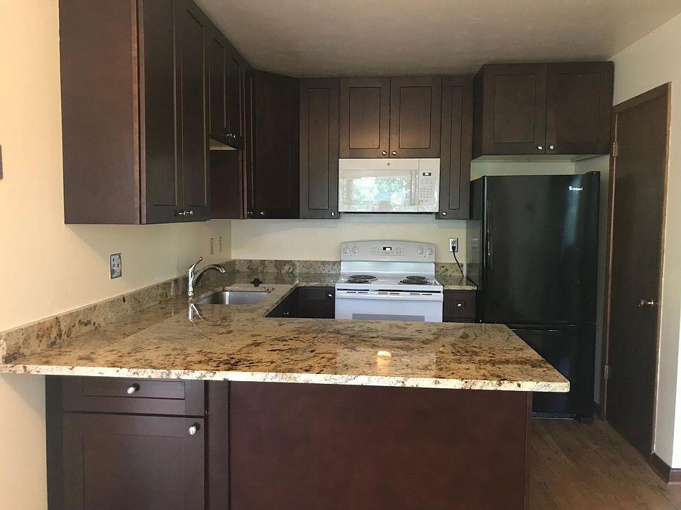 2nd image of 3626 Broadway St APT 3