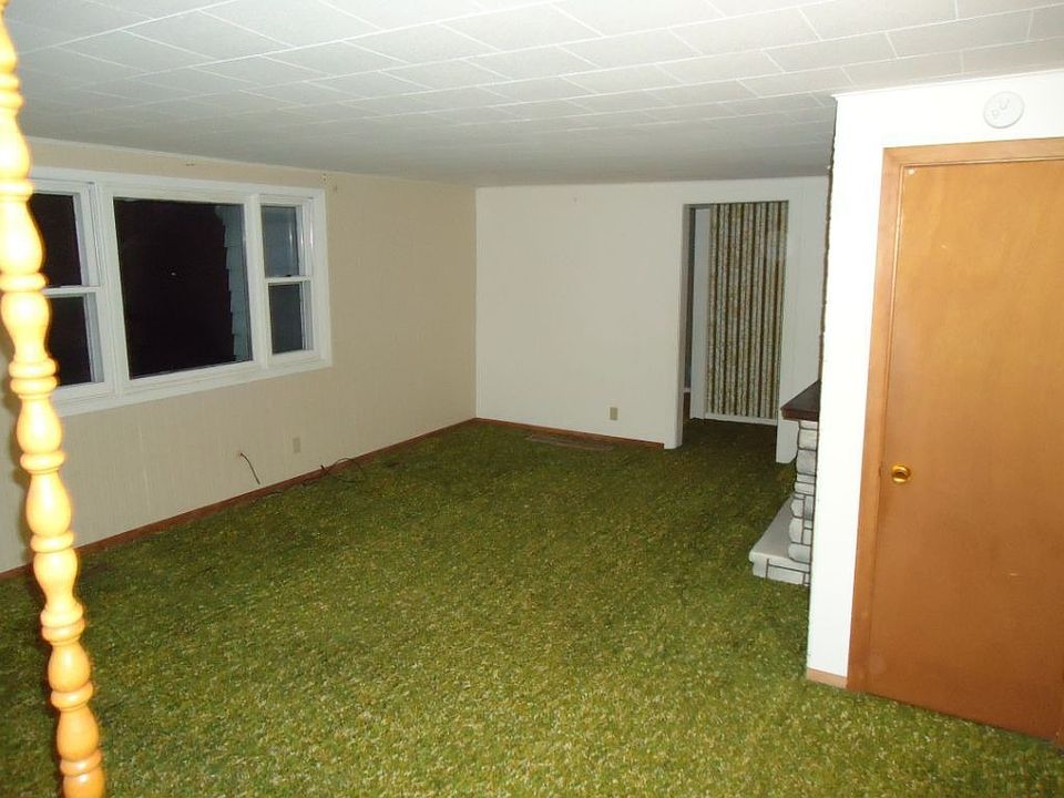 405 Lambert St, Oklee, MN 56742 Zillow