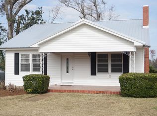 4484 Davis St, Marianna, FL 32446