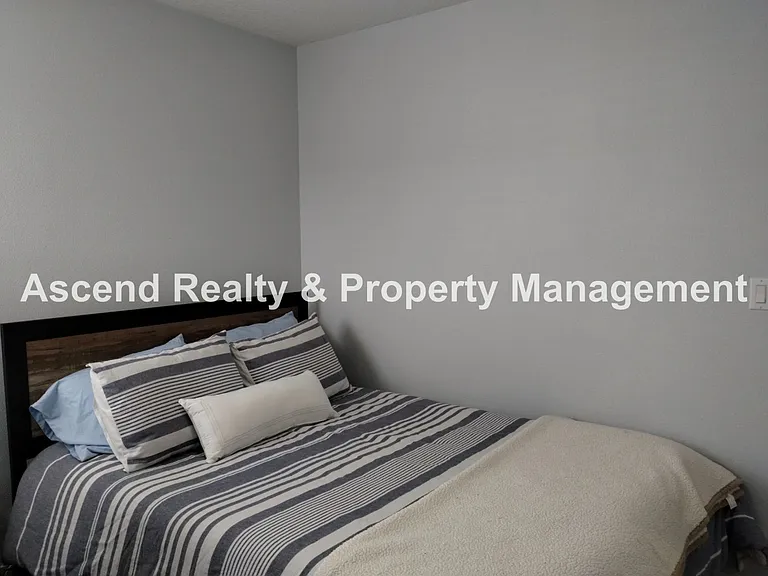 958 SW Adrian Ter — Photo 19
