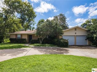 1214 E Common St, New Braunfels, TX 78130