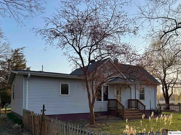 2494 W Military Ave, Fremont, NE 68025