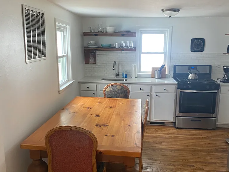 293 Hillside Ave #HOUSE — Photo 10