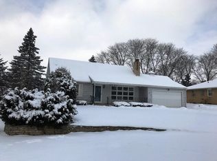 3704 Pinecrest Rd, Rockford, IL 61107