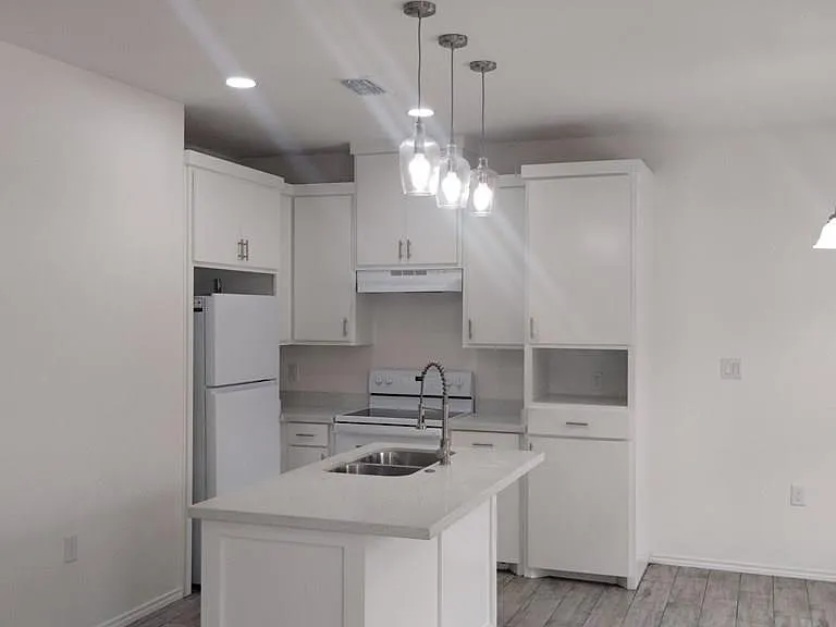 2332 S Valley Cir #A — Photo 5
