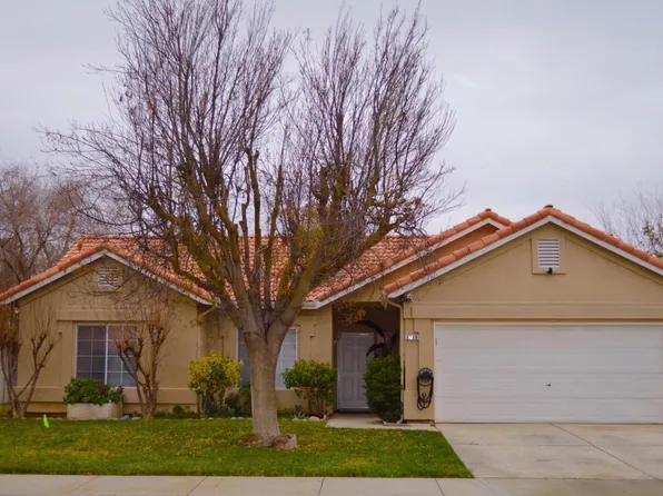 1719 San Simeone Way, Los Banos, CA 93635