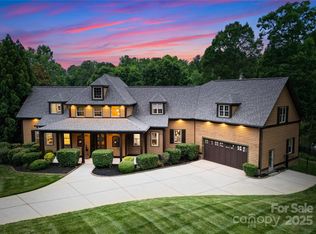 116 Creeky Hollow Dr, Mooresville, NC 28117