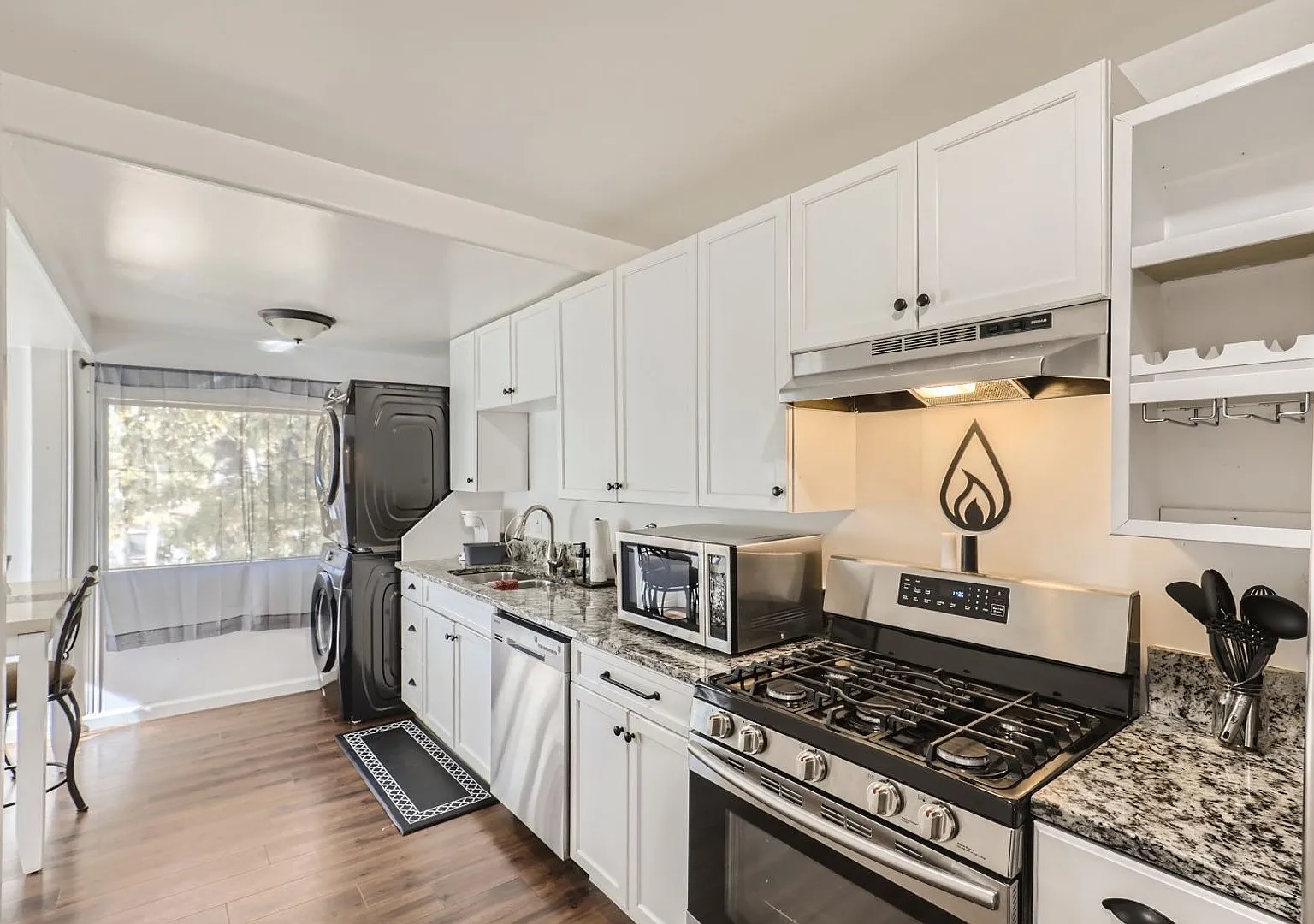 5201 Lowell Blvd #A | Up To 1 Month Free - Fully Furnished 3 Bed Apartment Across From Regis Univ... — Photo 2