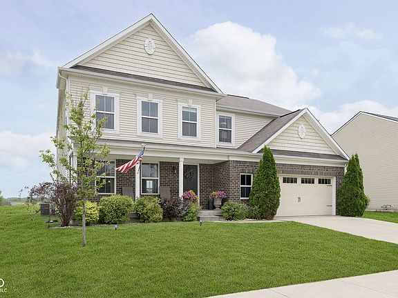 3rd image of 671 Settlers Walk