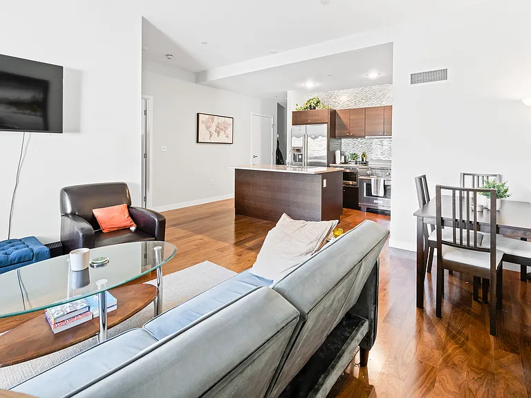 285 Columbus Ave #601 — Photo 6