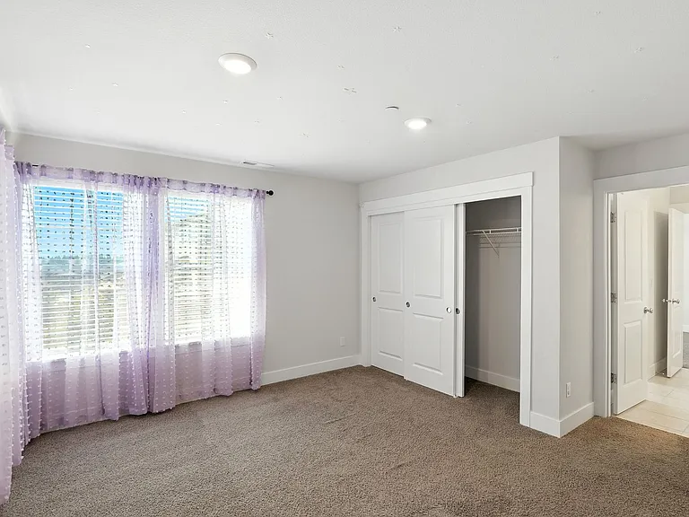 14398 SW 165th Ave — Photo 16