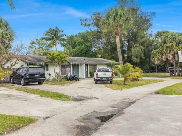 808 Philadelphia Drive, Jupiter, FL 33458