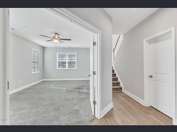 2nd image of 121 Gateway Townes Blvd