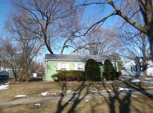 124 Forest Pl, Buffalo Grove, IL