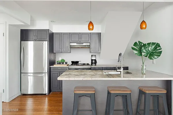 Sold by Corcoran | media 14