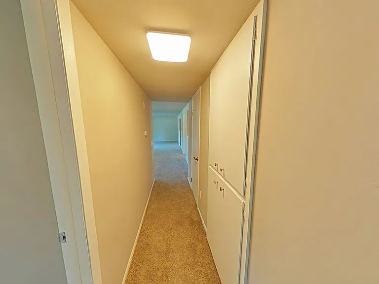 Woodland Reserve Apartments — Photo 47