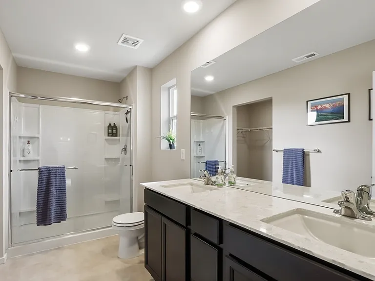 6016 Addison Rd SW — Photo 8