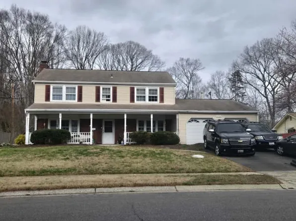 12104 Rustic Hill Dr, Bowie, MD 20715
