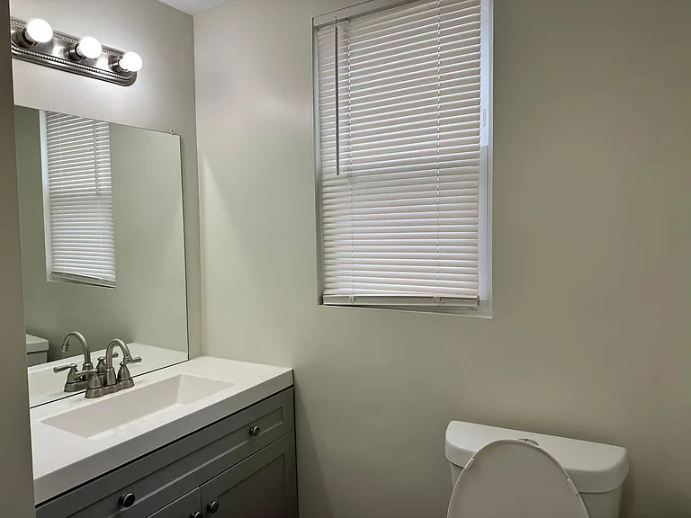 410 Colton St — Photo 20