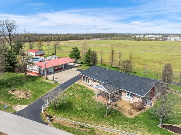 821 Sharp Rd, Utica, KY 42376