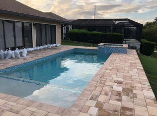 5 Christopher Ct N, Palm Coast, FL 32137