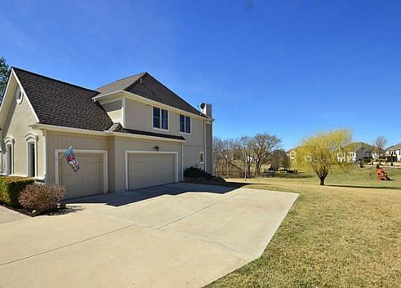 3rd image of 12910 Harbor Point Dr