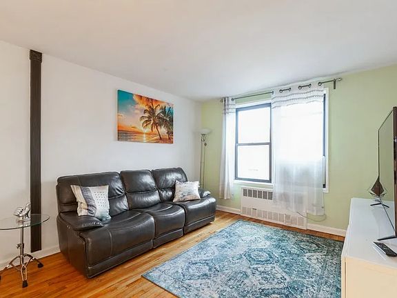 3rd image of 33-45 94th St APT 6E