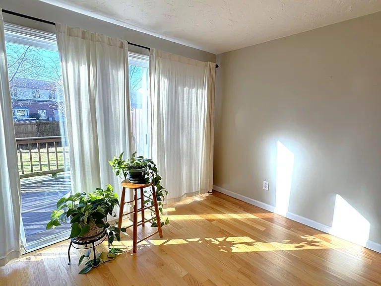 399 Pond St #B6 — Photo 6