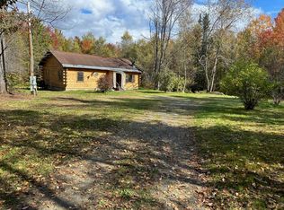 13 Fieldstone Acres Rd, Whitefield, NH 03598