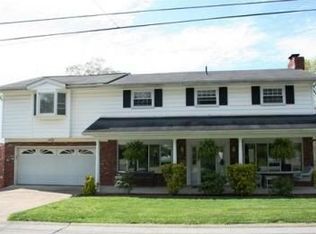 1981 Parkwood Rd, Charleston, WV 25314