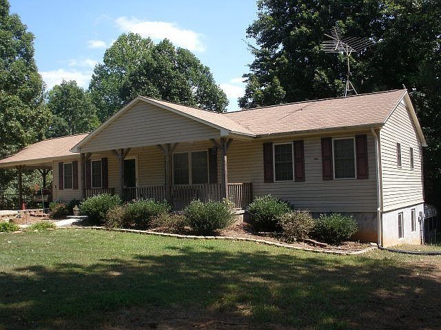 2nd image of 1180 Loop Rd