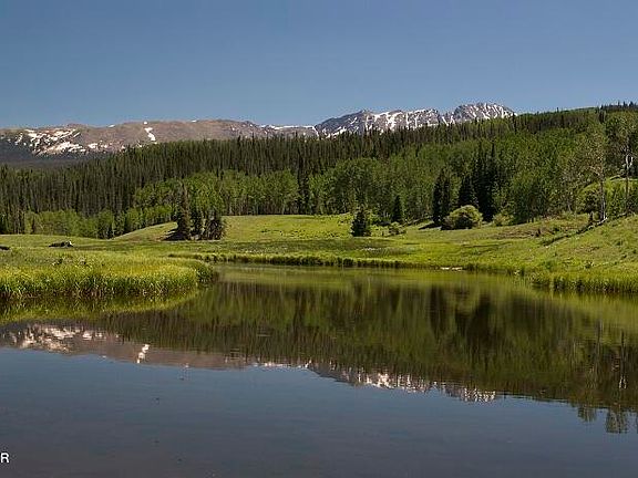 2nd image of 1421 Upper Mesa Trail