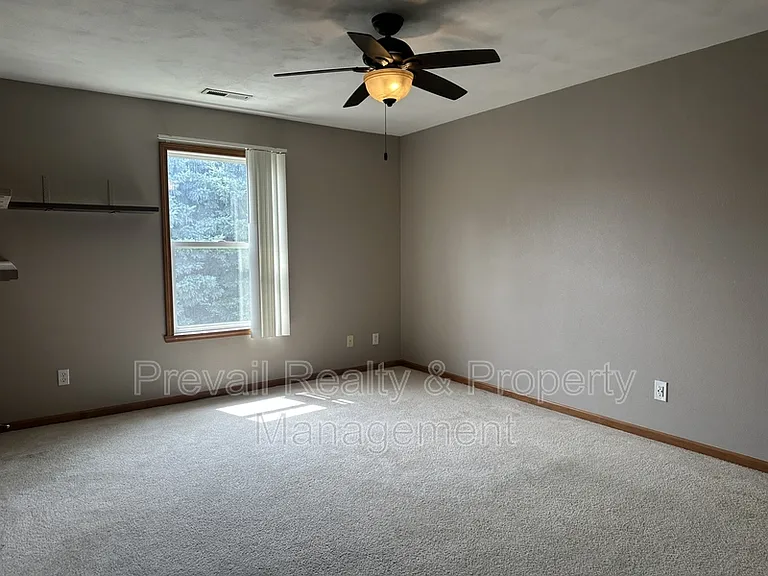 10190 Monarch Rd #1 — Photo 6