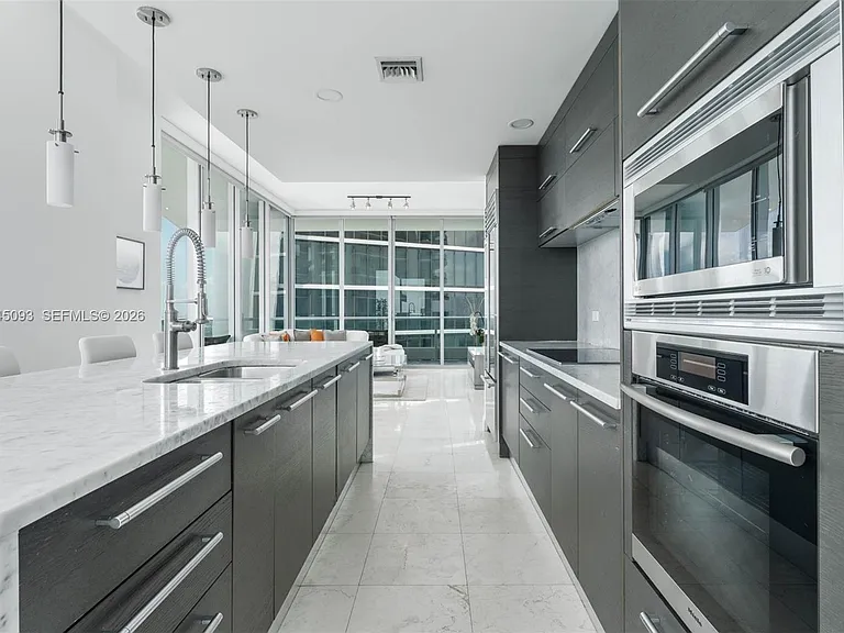900 Biscayne Blvd #5812 — Photo 7