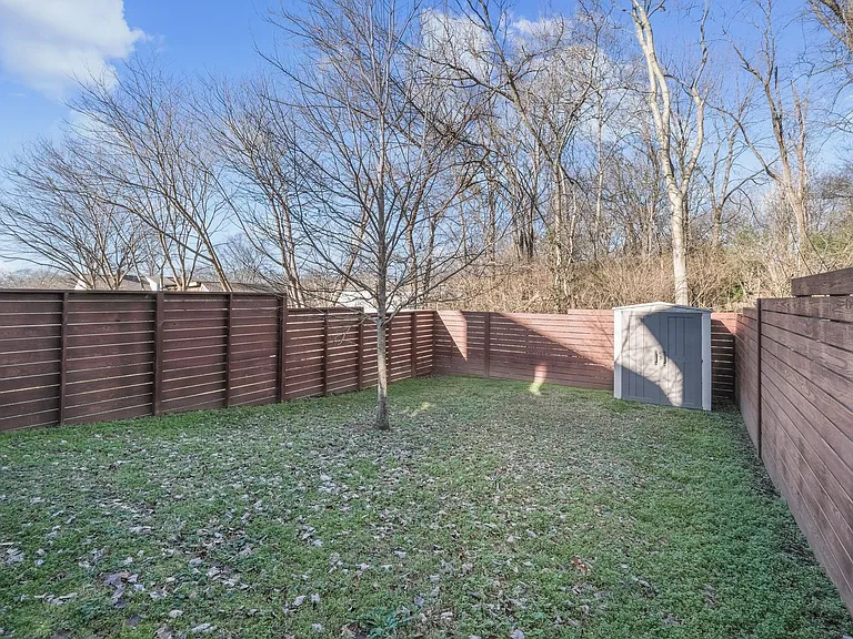 1811 Cahal Ave — Photo 29