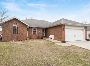 3715 W Dover St, Springfield, MO 65802