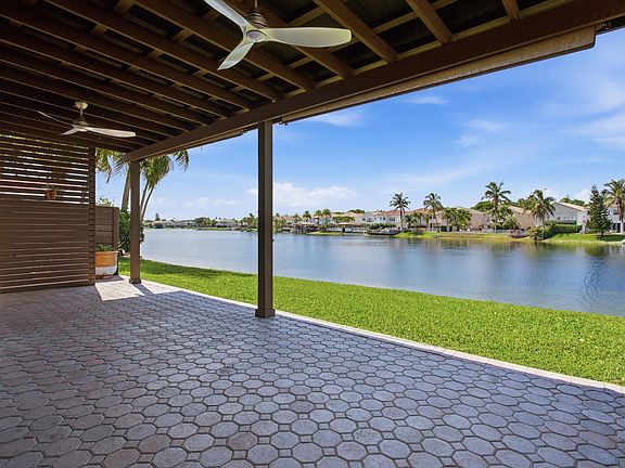 4th image of 11180 NW 73rd Street