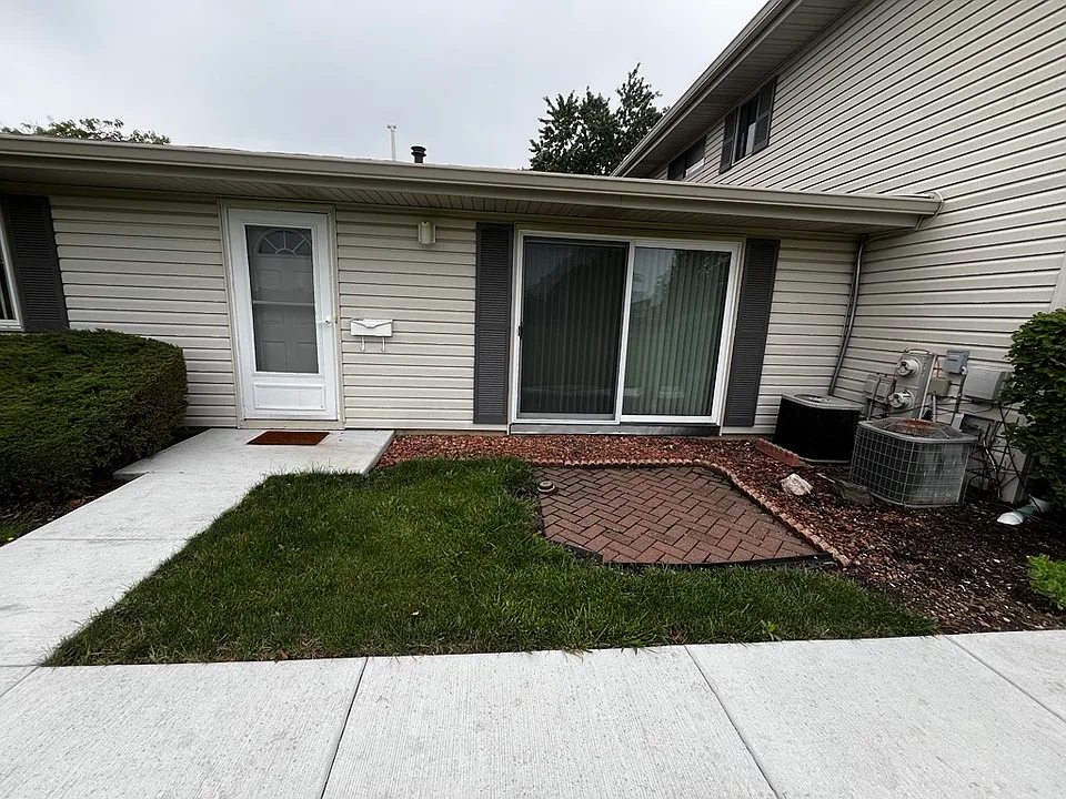 212 Kendrick Ct #212