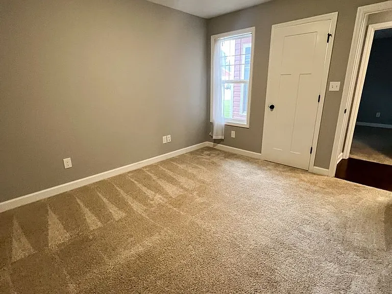 113 Sir Barton Ct — Photo 29