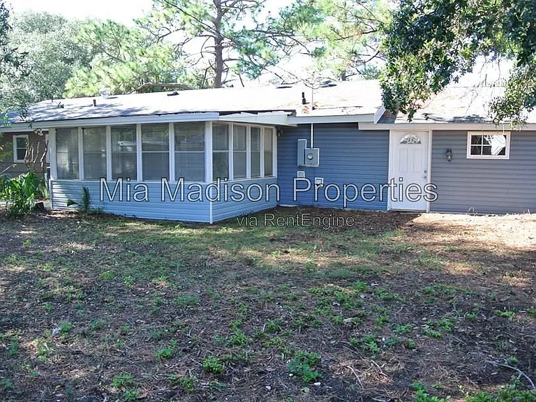 201 Sea Island Dr — Photo 5