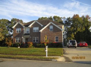1131 Driver Pointe Ct, Suffolk, VA 23435