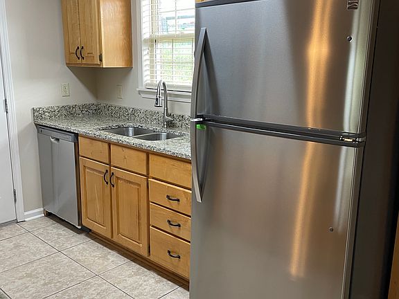 Granite countertops in the kitchen