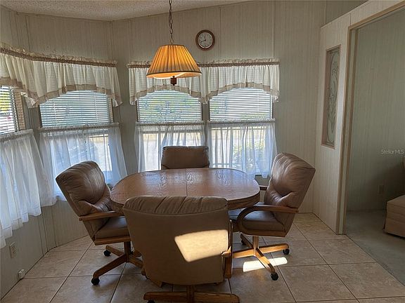 4th image of 449 Landsedge Dr