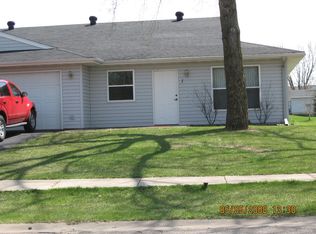 5714 Gables Cir APT 1, Eau Claire, WI 54701