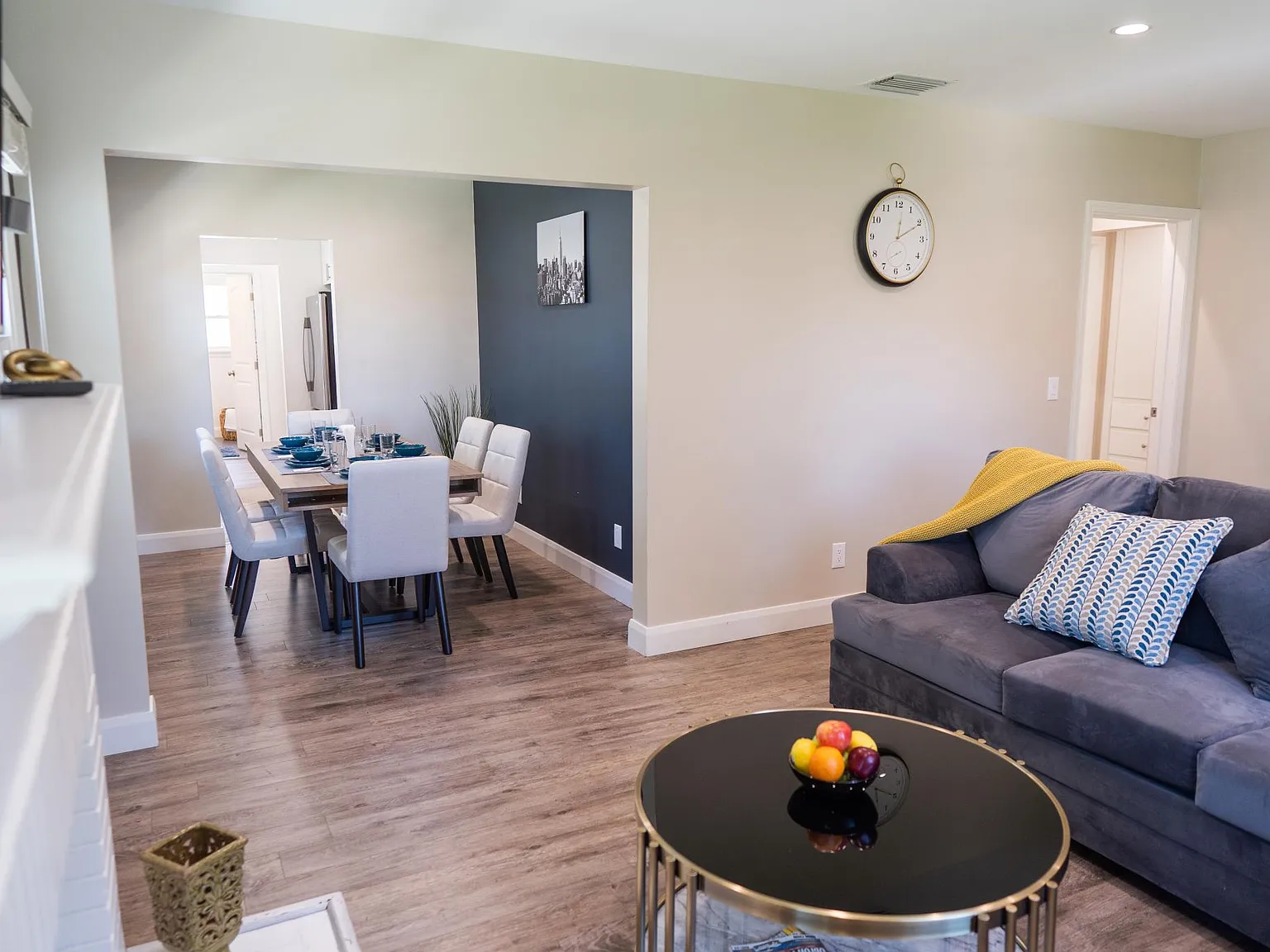 6156 Morella Ave — Photo 4