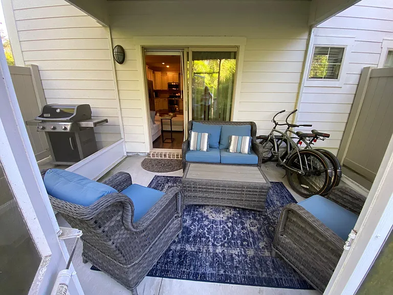 801 Mariners Cir — Photo 27