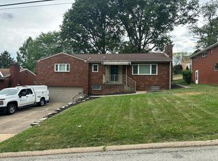 4964 Flamingo Dr, Pittsburgh, PA 15236